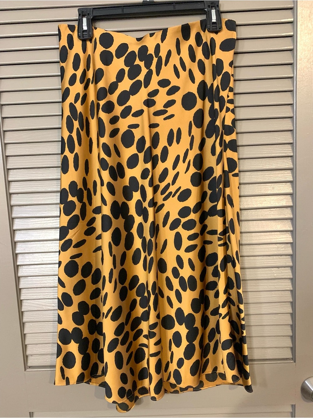 J. Crew Mustard Yellow and Black Spot-Print Slip-on Midi Skirt. Sz M